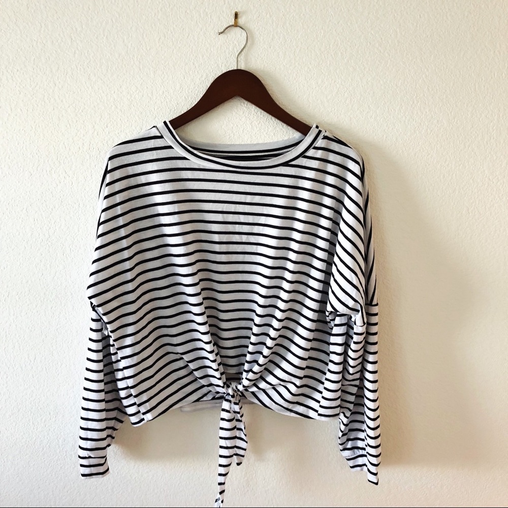 Striped Tie-waist Long-sleeved Top